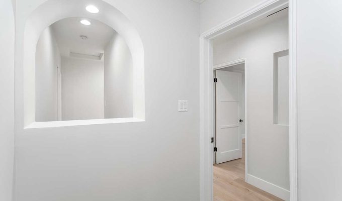 2037-S-Canfield-Avenue-(Remodeled)---High-Resolution-(16)